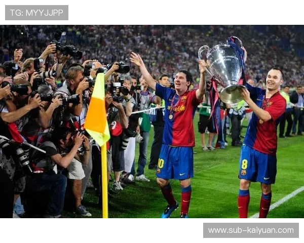 C罗转会风云再起多方博弈引爆欧洲足坛未来去向悬念重重