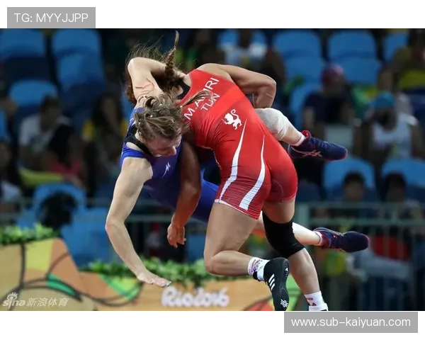 摔跤锦标赛最新赛况揭晓各项冠军精彩瞬间盘点